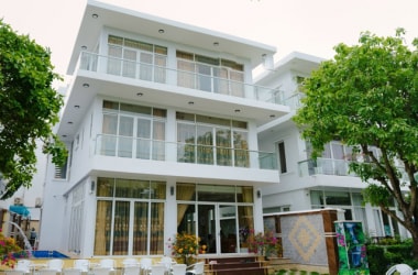 Villa Trường Phát căn góc 7 phòng ngủ